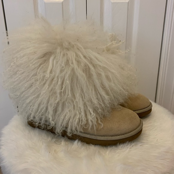 UGG Shoes - Fluffy Ugg Boots